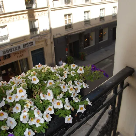 Hotel Geoffroy Marie Opera 3*